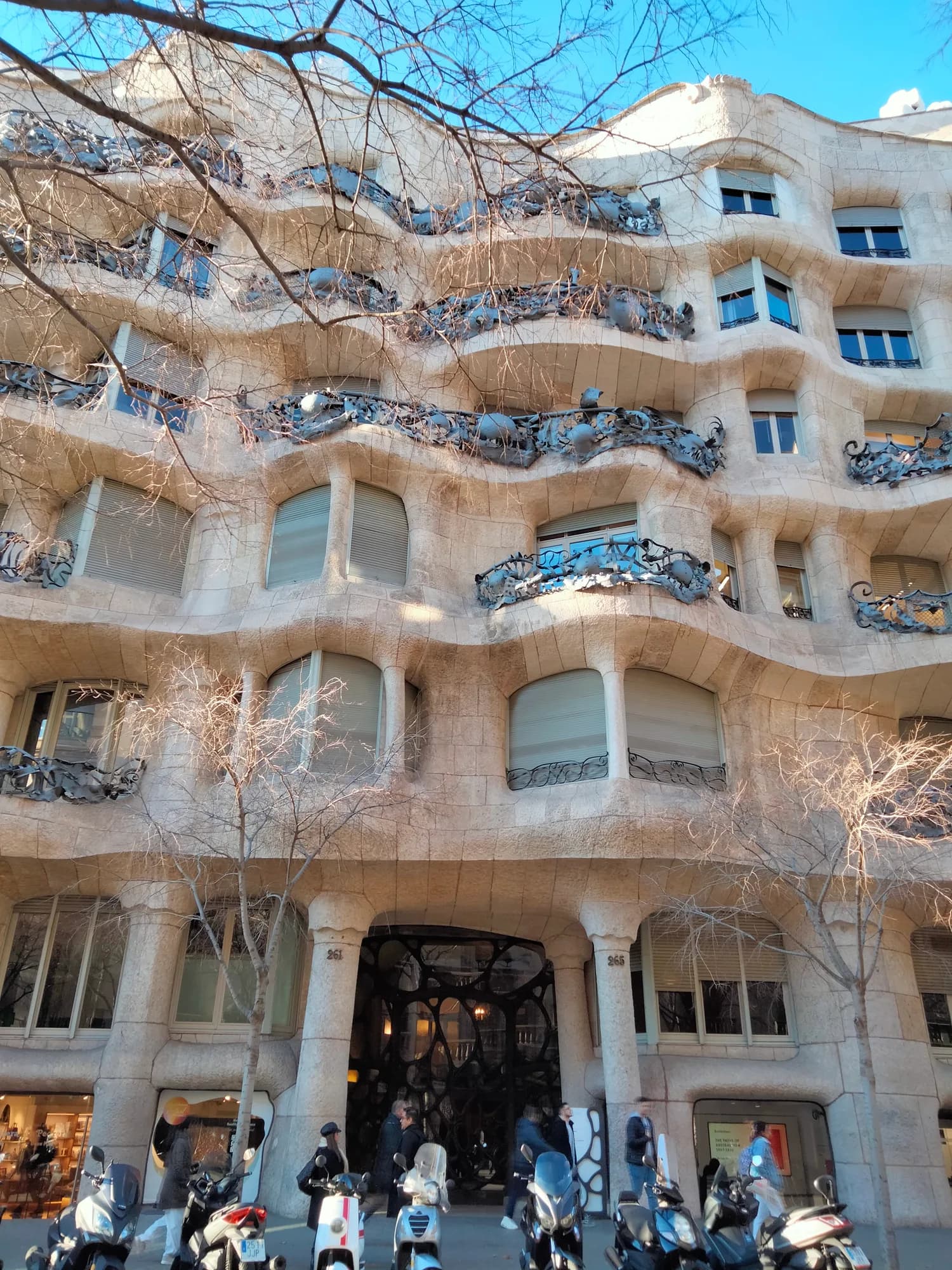 Casa Milà – La Pedrera