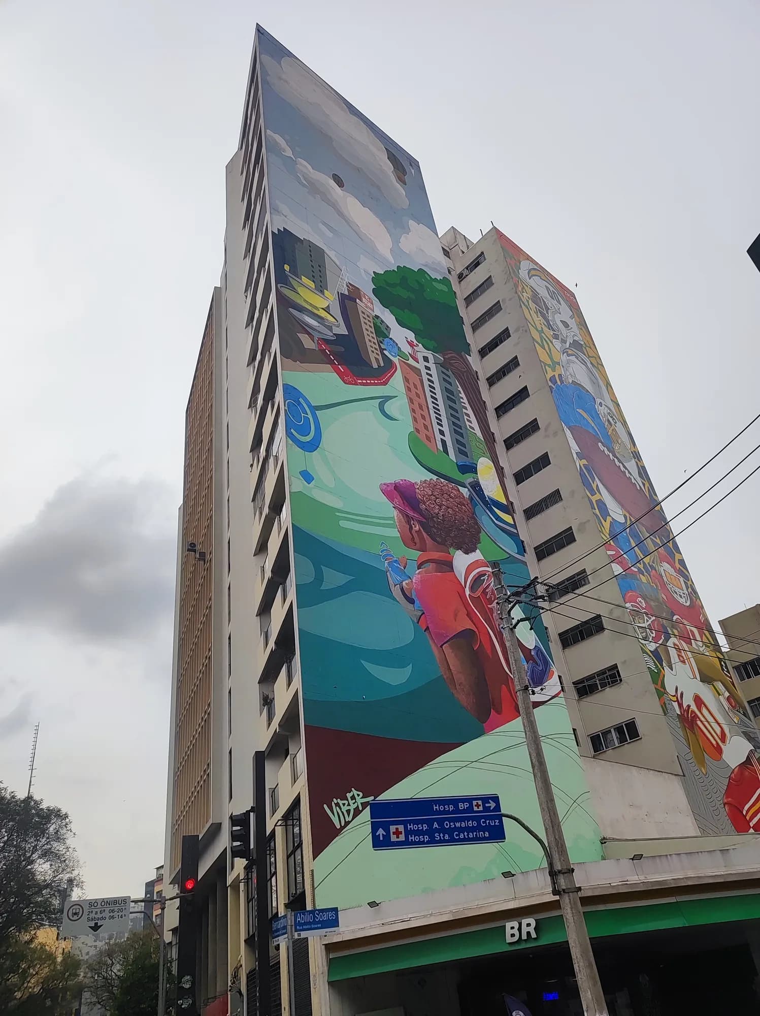 Mural Urban Explorer - Lídia Viber